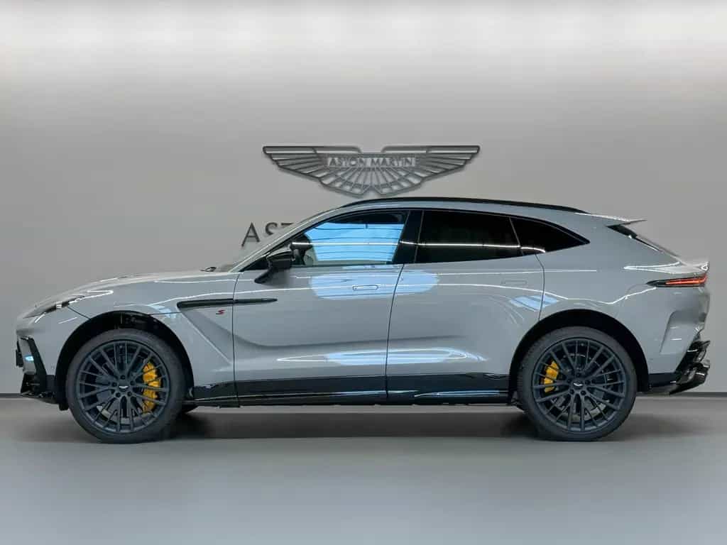 Aston Martin DBX S || NEW MODELYEAR 2026 null-photo-3