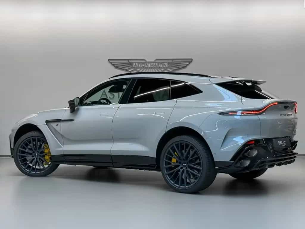 Aston Martin DBX S || NEW MODELYEAR 2026 null-photo-4