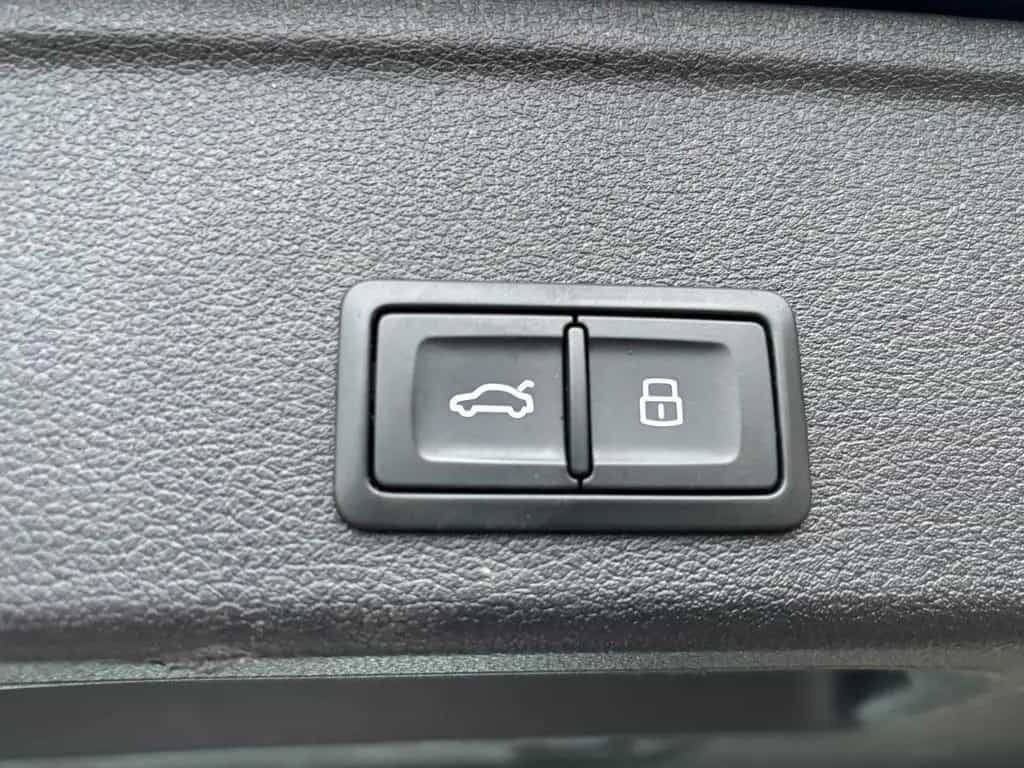 Audi A4 Avant 50 TDI quattro S line, 01/2023-photo-22