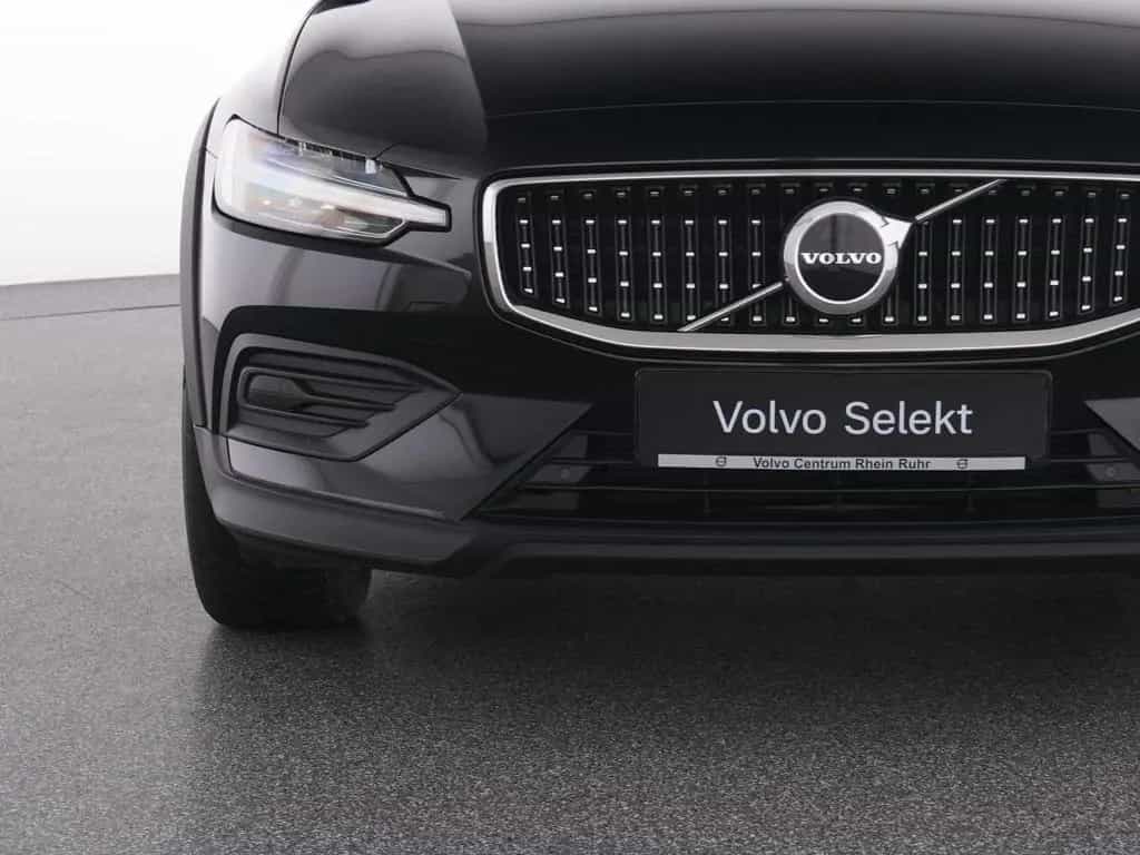 Volvo V60 Cross Country B4 AWD Plus+WINTERPAK+RFK+ 01/2024-photo-16