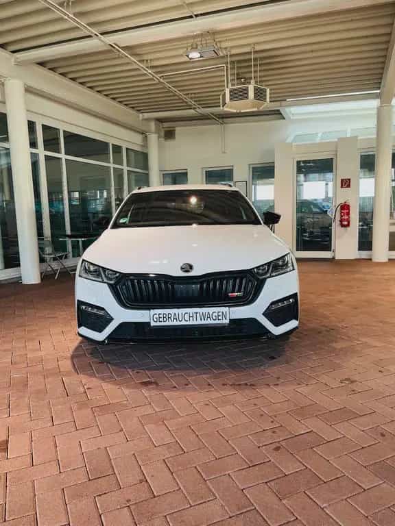 Skoda Octavia Combi RS Navi Headup Massage Kamera 09/2022-photo-3