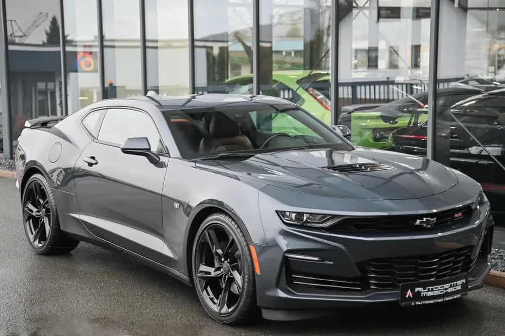 Chevrolet Camaro Coupe 6.2 V8 10-Gang Aut. *Magnetic Ride* 09/2021-photo-2