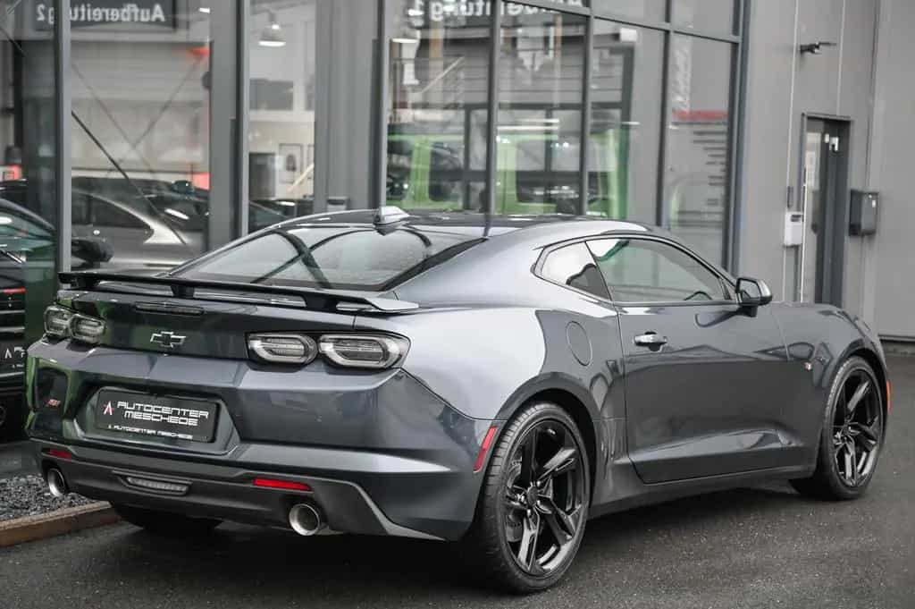 Chevrolet Camaro Coupe 6.2 V8 10-Gang Aut. *Magnetic Ride* 09/2021-photo-3