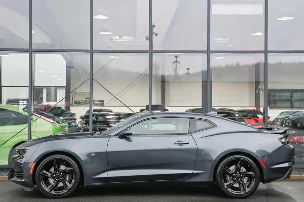 Chevrolet Camaro Coupe 6.2 V8 10-Gang Aut. *Magnetic Ride* 09/2021-photo-5