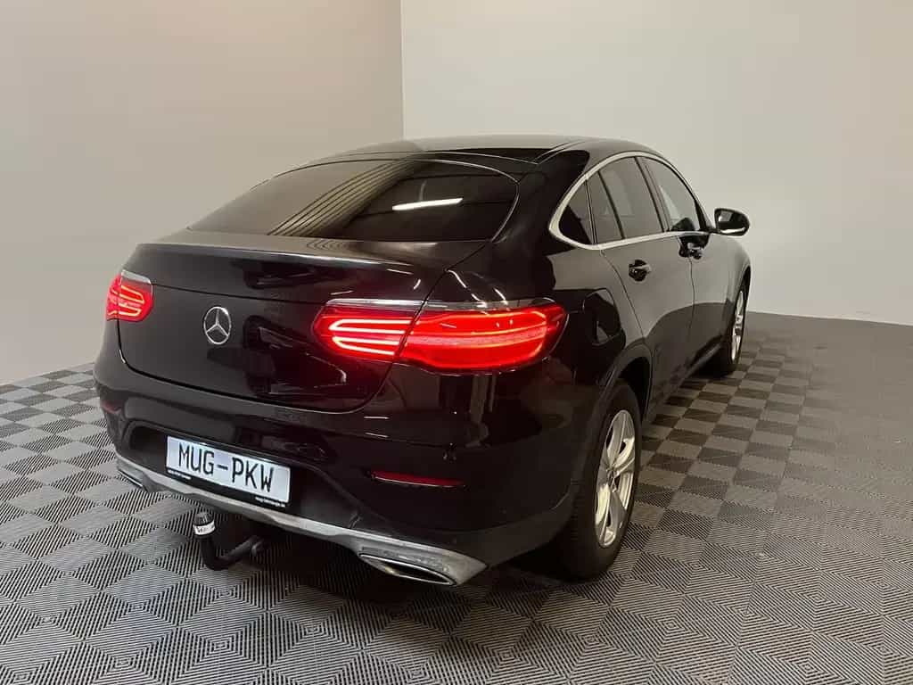 Mercedes-Benz GLC-Class 08/2017-photo-3