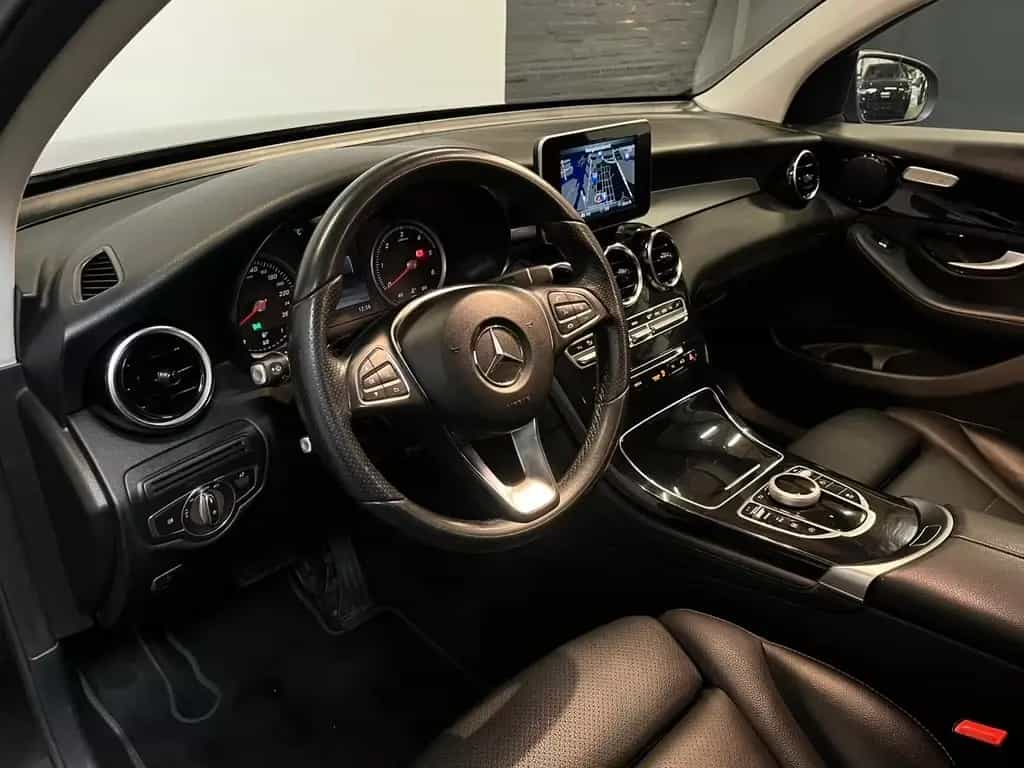 Mercedes-Benz GLC-Class 08/2017-photo-9
