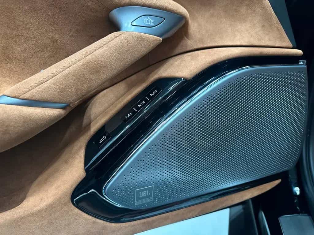 Ferrari Roma Spider *Carbon* MY2026 *DISPLAY - JBL null-photo-18