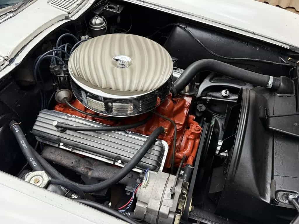 Chevrolet Corvette C2 EU REGISTERED / Coupé / 327 Cu V8 / 07/1964-photo-2