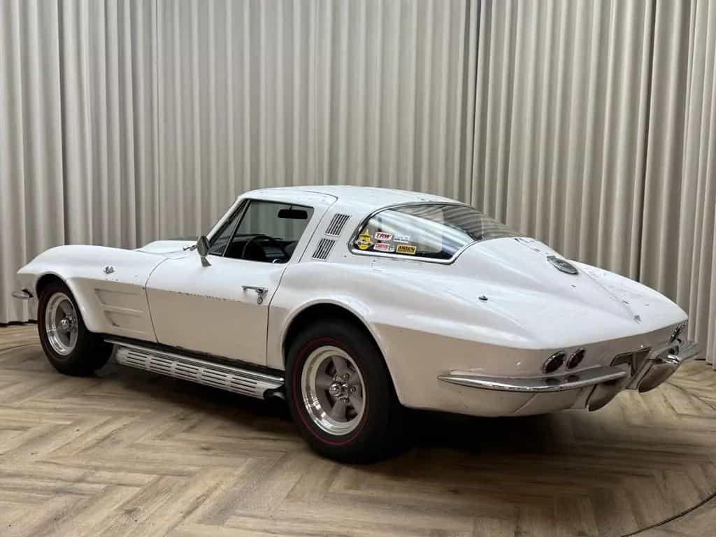 Chevrolet Corvette C2 EU REGISTERED / Coupé / 327 Cu V8 / 07/1964-photo-7
