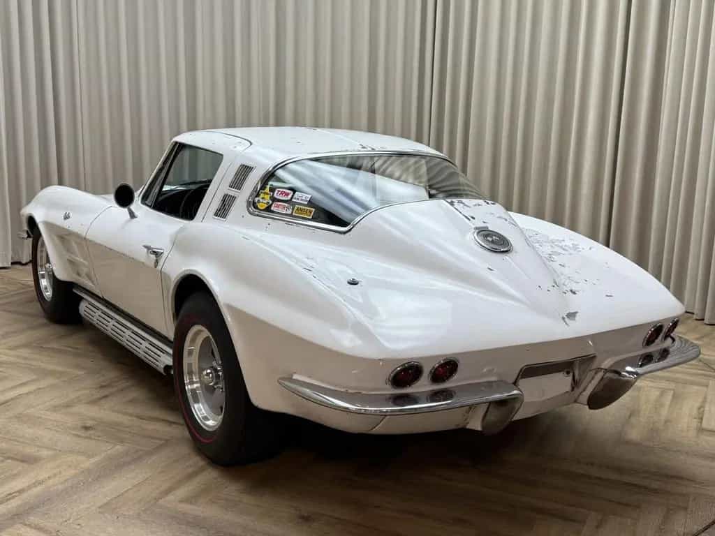 Chevrolet Corvette C2 EU REGISTERED / Coupé / 327 Cu V8 / 07/1964-photo-8