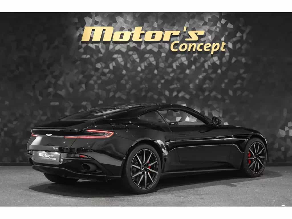 Aston Martin DB11 5.2 V12 TWIN TURBO 01/2018-photo-2