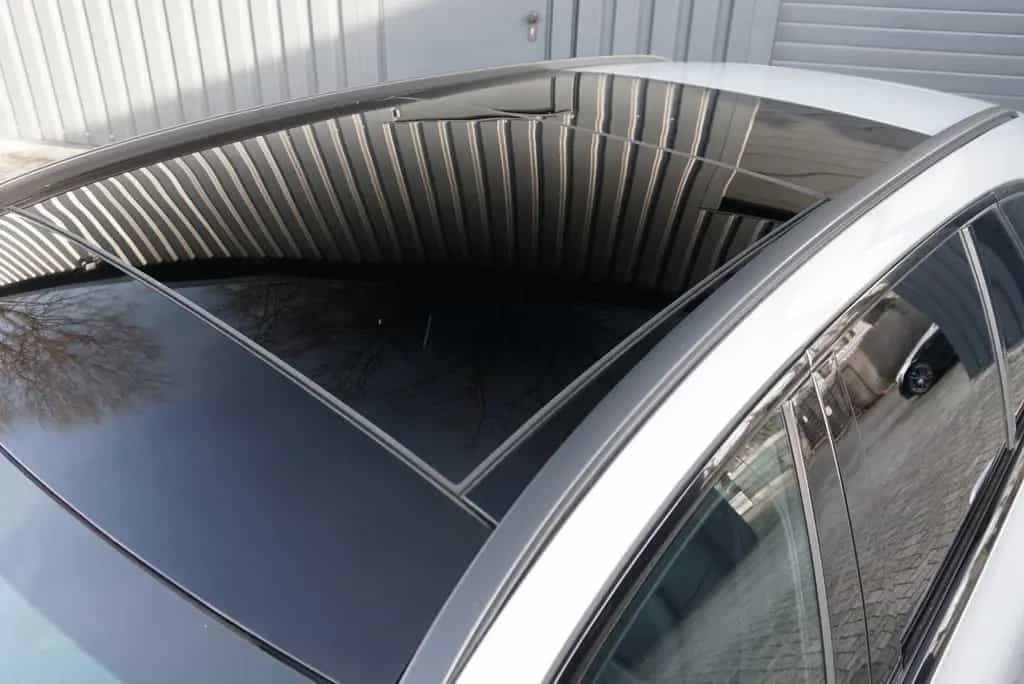 Mercedes-Benz C 300 T AMG Multib RFK PANO SHZ NAV Ambiente ACC 08/2018-photo-16