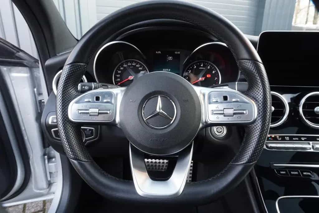 Mercedes-Benz C 300 T AMG Multib RFK PANO SHZ NAV Ambiente ACC 08/2018-photo-22