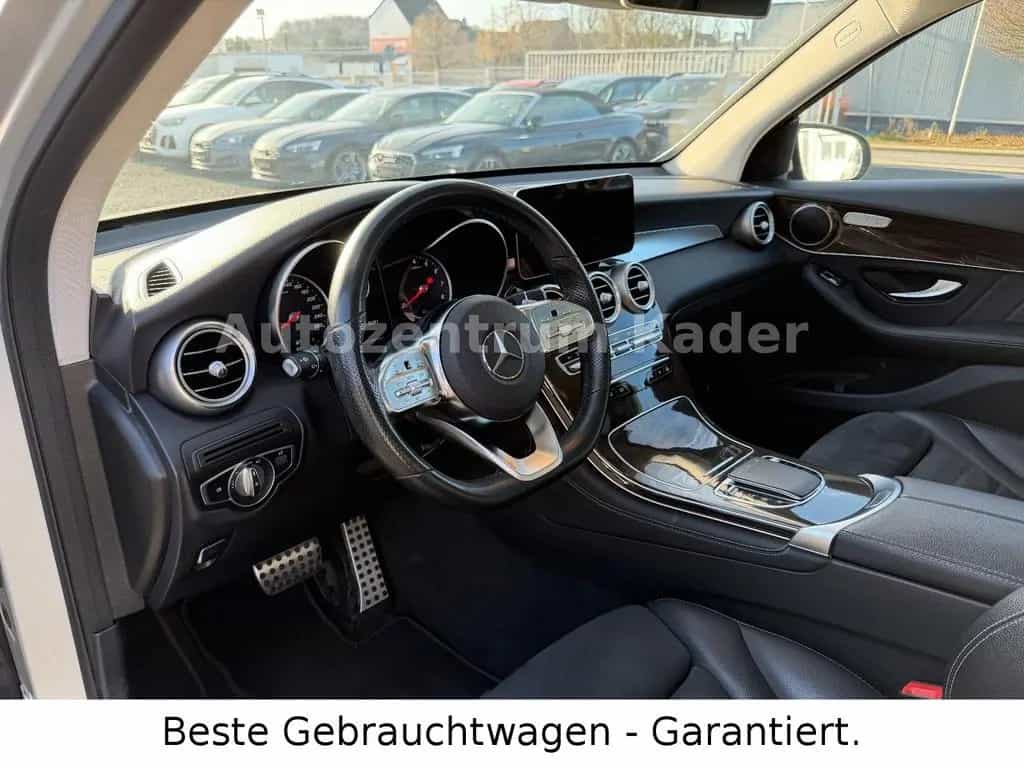 Mercedes-Benz GLC-Class 200 4Matic*Pano*ILS*Navi*AMG Line*AHK*Distro 10/2019-photo-9