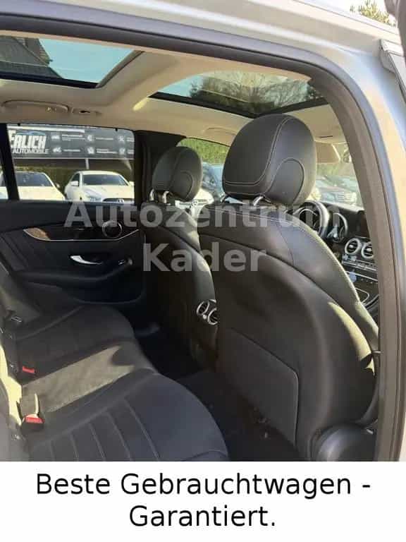 Mercedes-Benz GLC-Class 200 4Matic*Pano*ILS*Navi*AMG Line*AHK*Distro 10/2019-photo-13