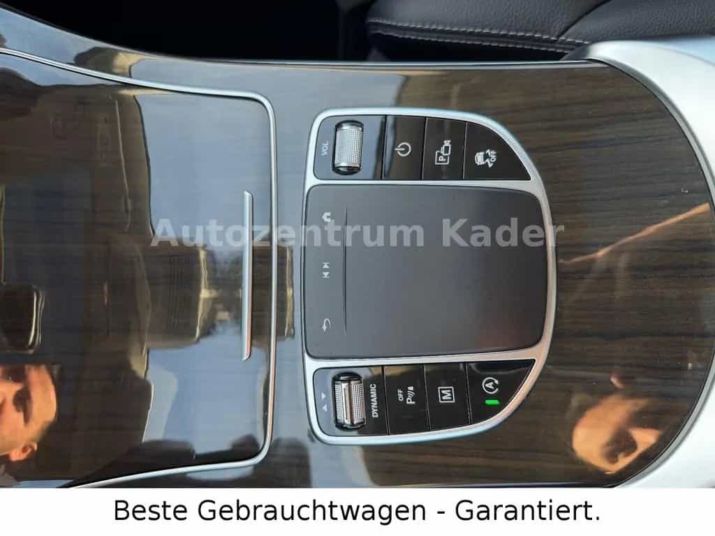 Mercedes-Benz GLC-Class 200 4Matic*Pano*ILS*Navi*AMG Line*AHK*Distro 10/2019-photo-20