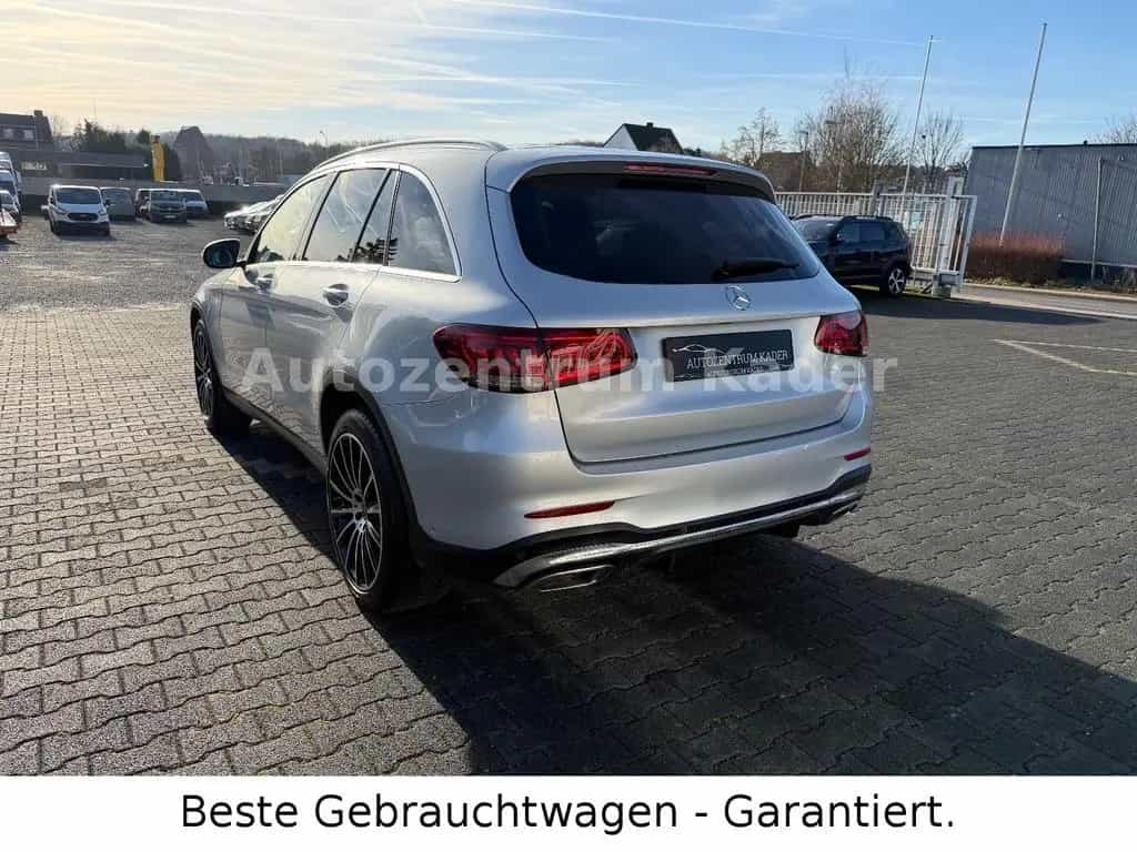 Mercedes-Benz GLC-Class 200 4Matic*Pano*ILS*Navi*AMG Line*AHK*Distro 10/2019-photo-3