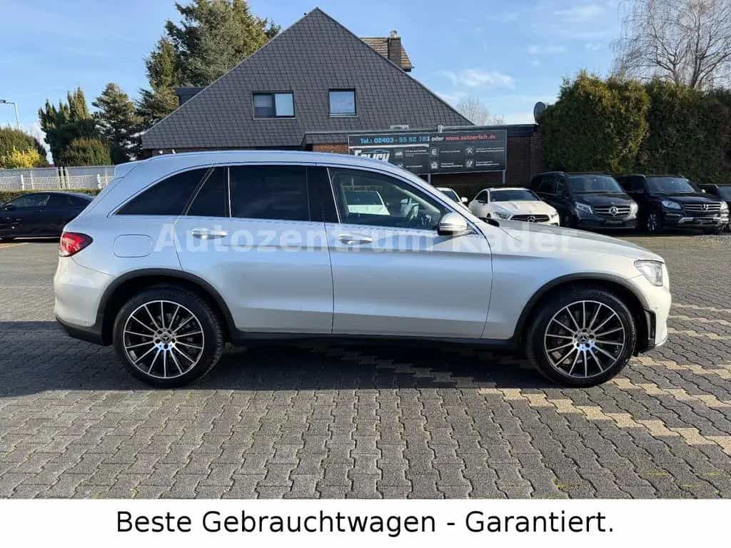 Mercedes-Benz GLC-Class 200 4Matic*Pano*ILS*Navi*AMG Line*AHK*Distro 10/2019-photo-6