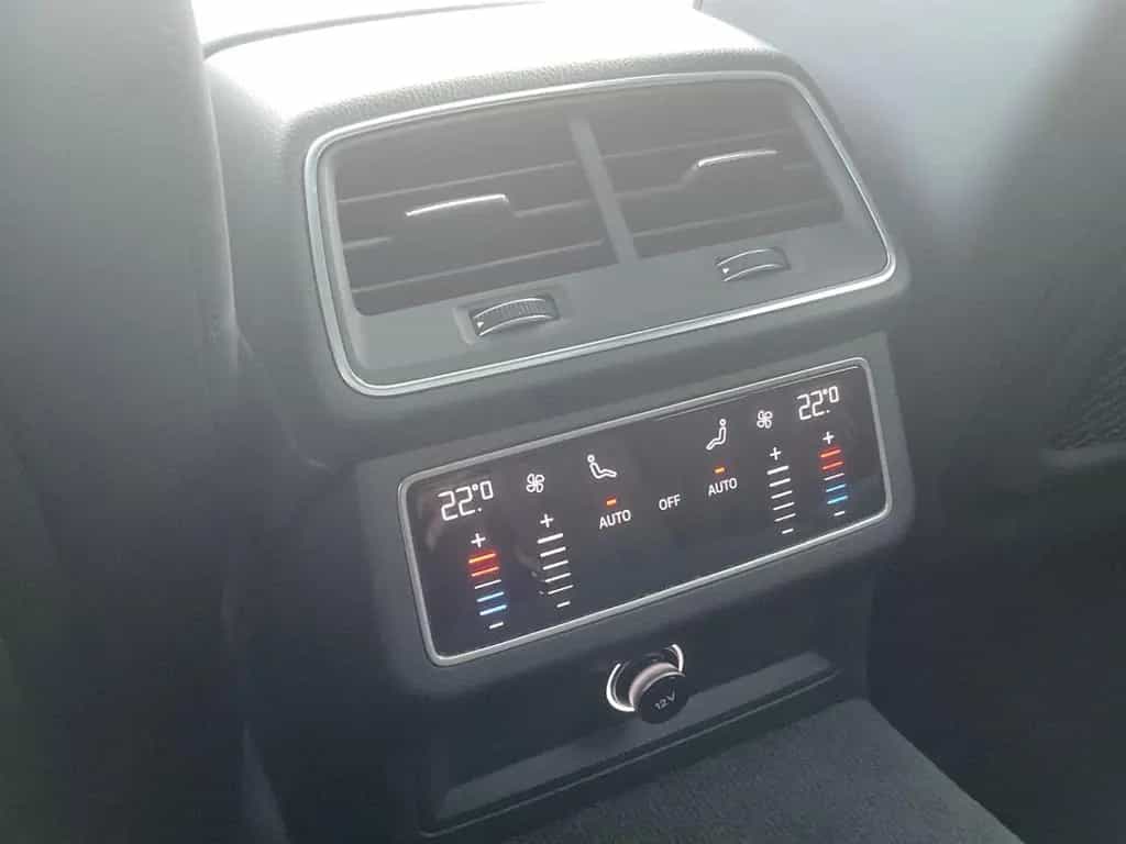 Audi A6 Av. 45 TDI quattro design ACC Leder Pano ViCo 05/2019-photo-35