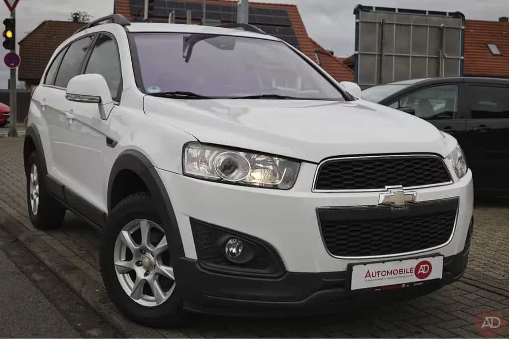 Chevrolet Captiva 2.2 D LT 2WD *7-Sitze*Leder* 01/2014-photo-0