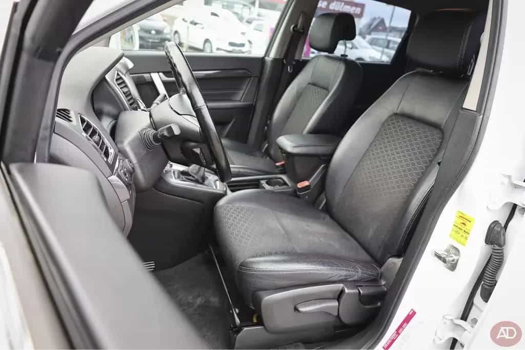 Chevrolet Captiva 2.2 D LT 2WD *7-Sitze*Leder* 01/2014-photo-16