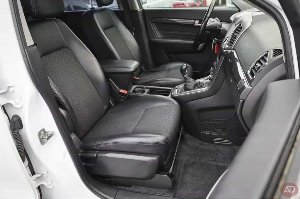 Chevrolet Captiva 2.2 D LT 2WD *7-Sitze*Leder* 01/2014-photo-17