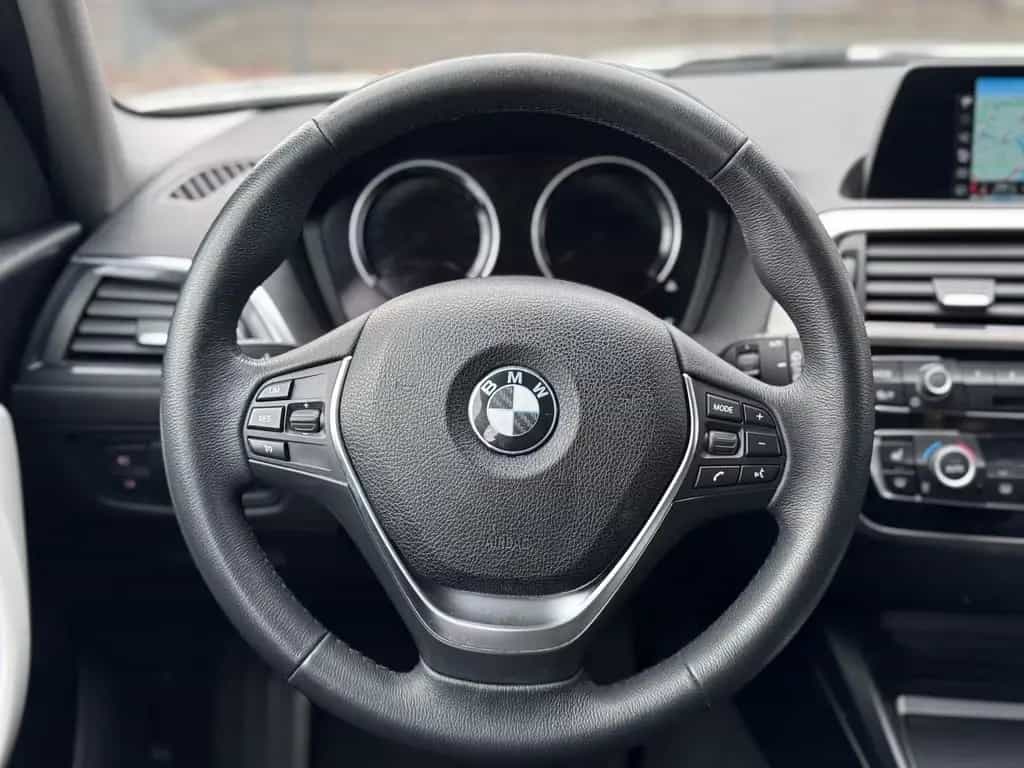BMW 120 Advantage LED Navi SHZ M-Felge Autom. 04/2018-photo-11