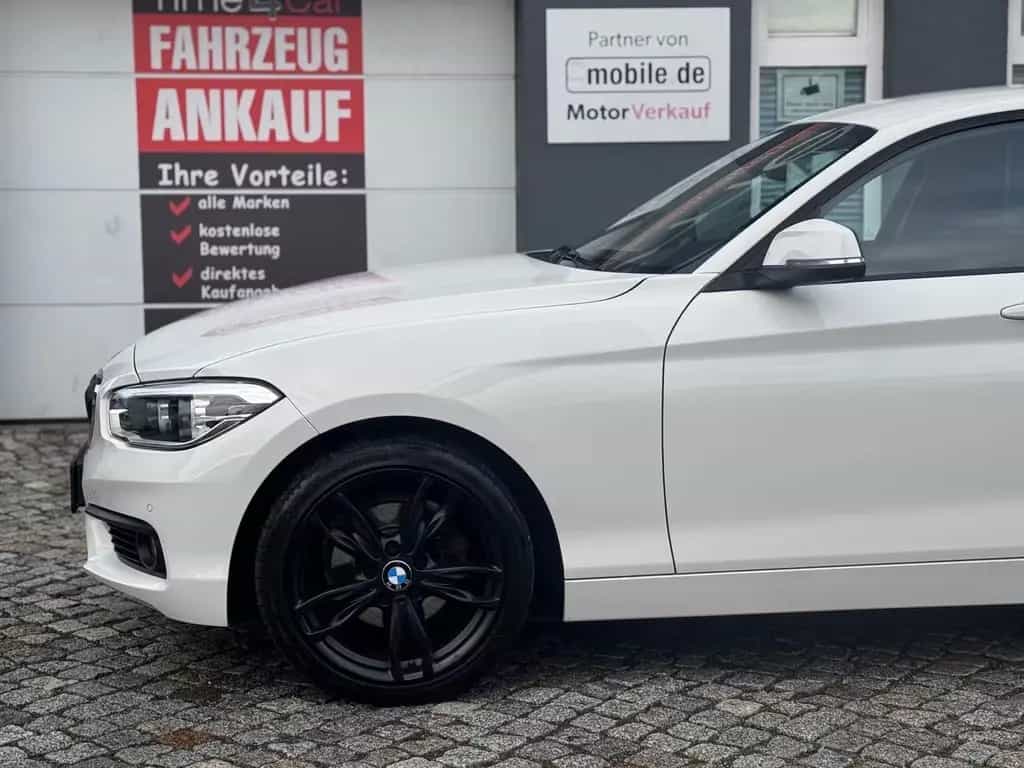 BMW 120 Advantage LED Navi SHZ M-Felge Autom. 04/2018-photo-14