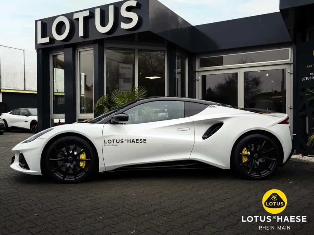 Lotus Emira V6 Mist White - by LOTUS HAESE 01/2026-photo-4
