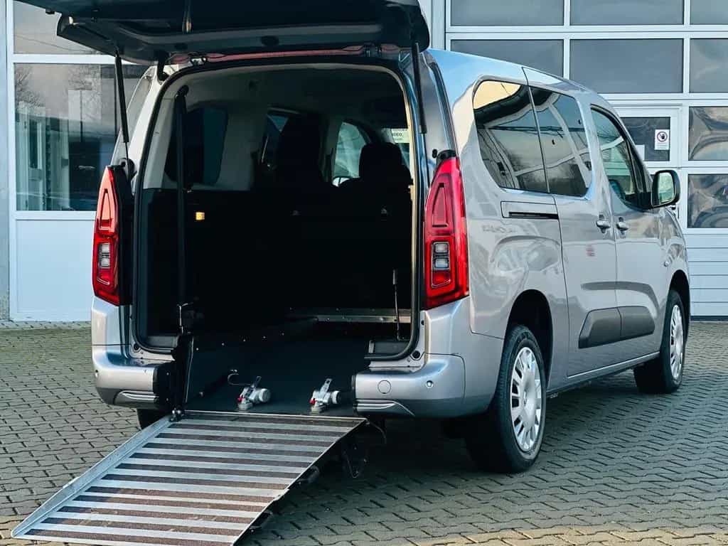 Opel Combo Life E Edition Behindertengerecht-Rampe 05/2023-photo-7