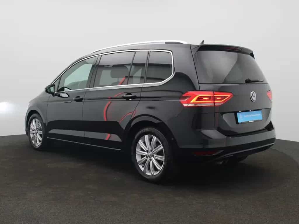 Volkswagen Touran Highline 1.4TSI DSG/ Pano, Navi, LED, ACC 08/2018-photo-5