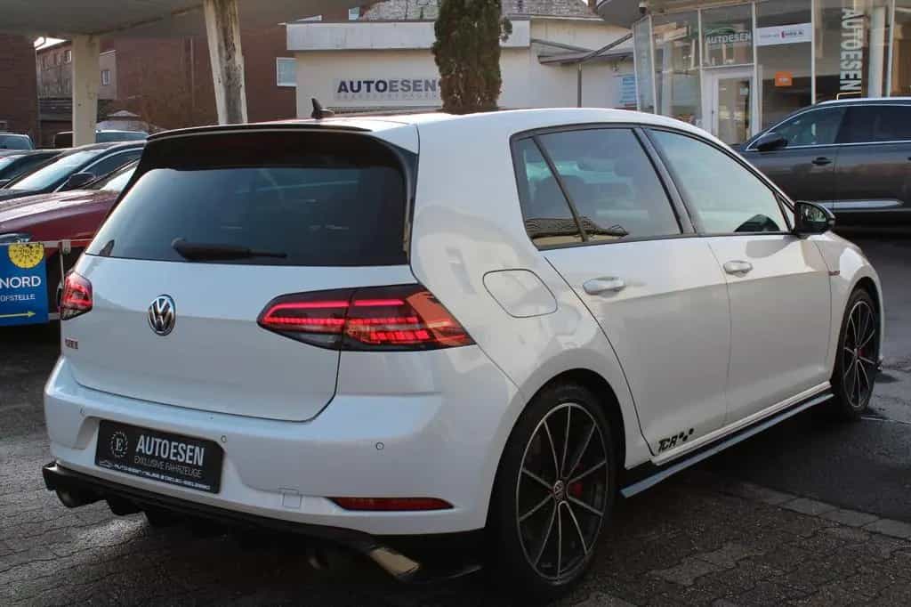 Volkswagen Golf 2.0 GTI TCR+VIRTUAL+AKRAPOVIC+KAMERA+DCC 01/2020-photo-4