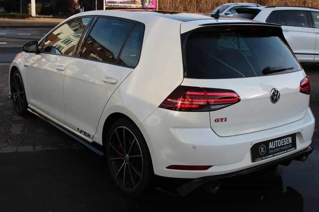 Volkswagen Golf 2.0 GTI TCR+VIRTUAL+AKRAPOVIC+KAMERA+DCC 01/2020-photo-6