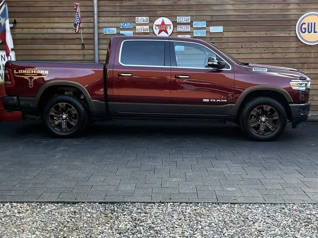 Dodge RAM 1500 Longhorn 5.7L 12´´NAV 360° LPG 4x4 AHK 08/2018-photo-13