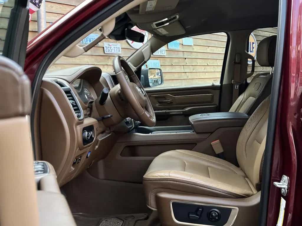 Dodge RAM 1500 Longhorn 5.7L 12´´NAV 360° LPG 4x4 AHK 08/2018-photo-15