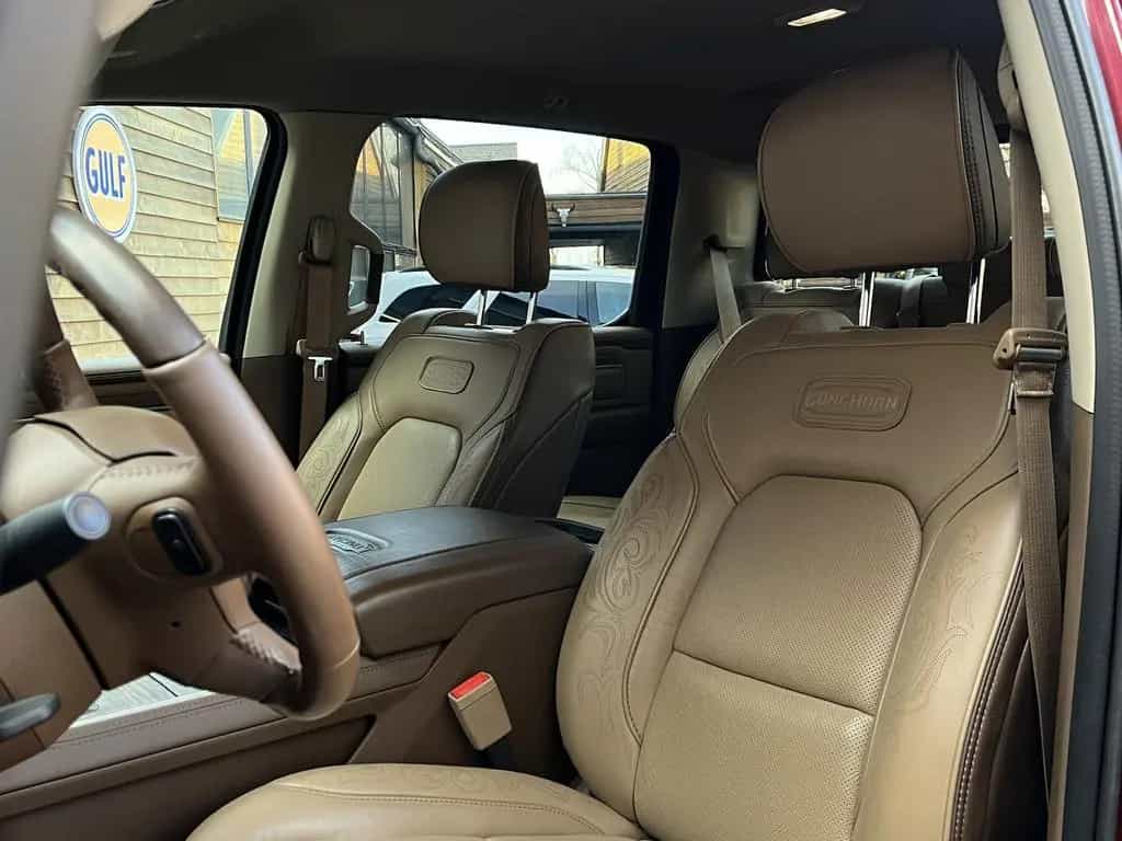Dodge RAM 1500 Longhorn 5.7L 12´´NAV 360° LPG 4x4 AHK 08/2018-photo-19