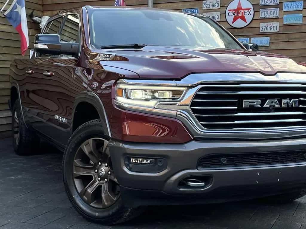 Dodge RAM 1500 Longhorn 5.7L 12´´NAV 360° LPG 4x4 AHK 08/2018-photo-2