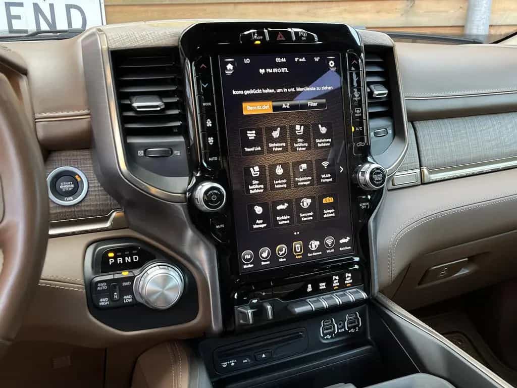 Dodge RAM 1500 Longhorn 5.7L 12´´NAV 360° LPG 4x4 AHK 08/2018-photo-20