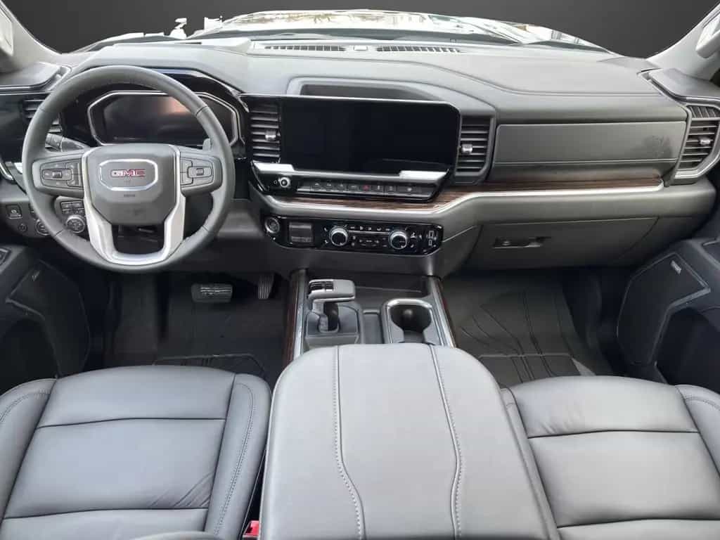 GMC Sierra 1500 Elevation 3.0L Crew Cab Short Bed 4W null-photo-8