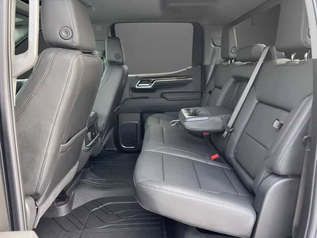 GMC Sierra 1500 Elevation 3.0L Crew Cab Short Bed 4W null-photo-9
