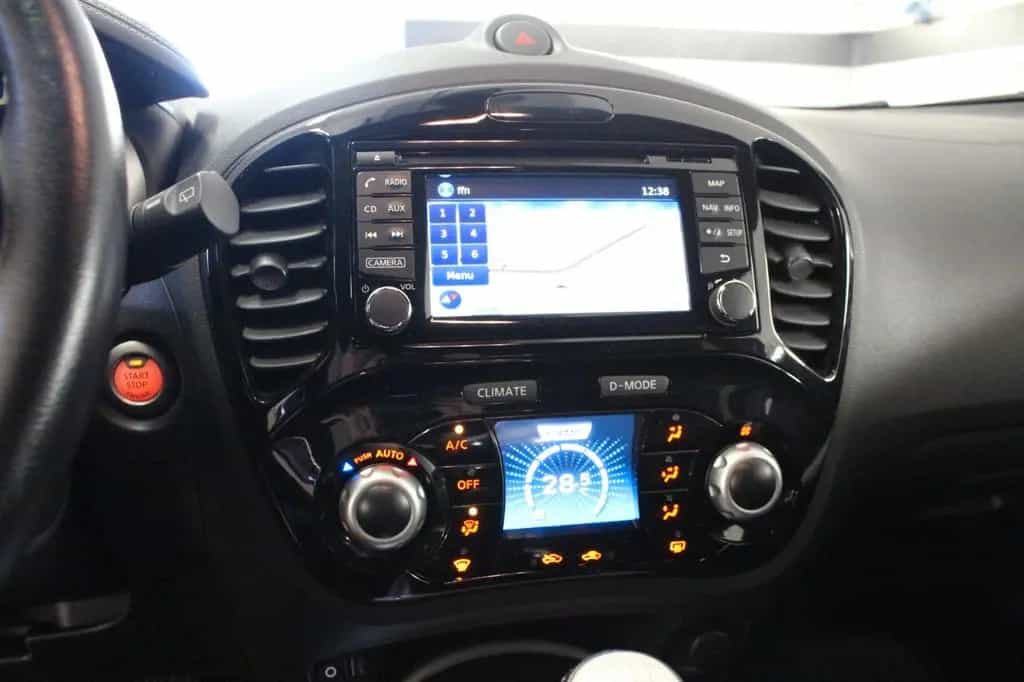 Nissan Juke 1.2 DIG-T N-Connecta 4x2 AHK 07/2017-photo-32
