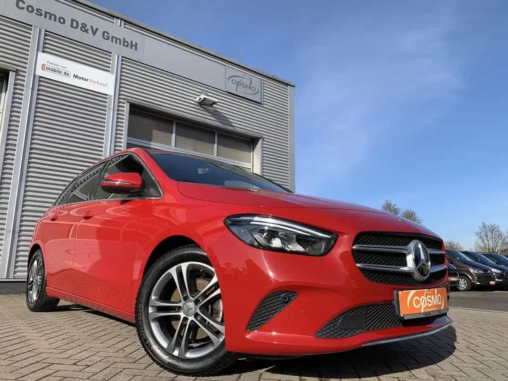 Mercedes-Benz B-Class Automatik AHK+el.Klappe+LED+Kamera+Navi 07/2019-photo-1