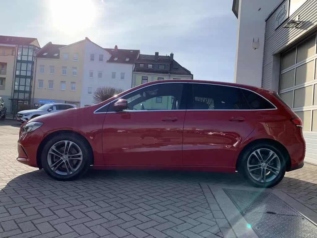 Mercedes-Benz B-Class Automatik AHK+el.Klappe+LED+Kamera+Navi 07/2019-photo-8