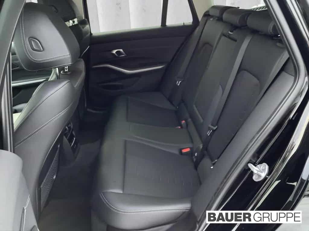 BMW 320 d xDrive CockpitProf. Sportsitze PDC HiFi 02/2022-photo-11