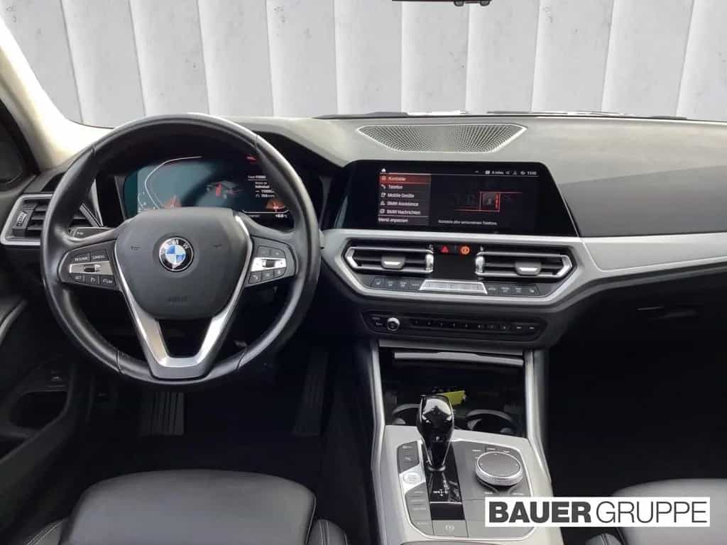 BMW 320 d xDrive CockpitProf. Sportsitze PDC HiFi 02/2022-photo-12