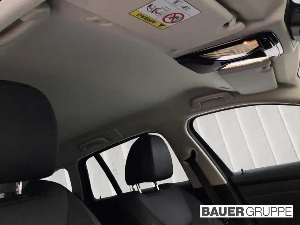 BMW 320 d xDrive CockpitProf. Sportsitze PDC HiFi 02/2022-photo-18