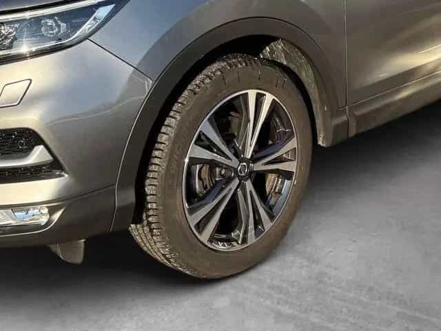 Nissan Qashqai N-Connecta,Navi,Klima,360°-Kam,PANO 01/2018-photo-6