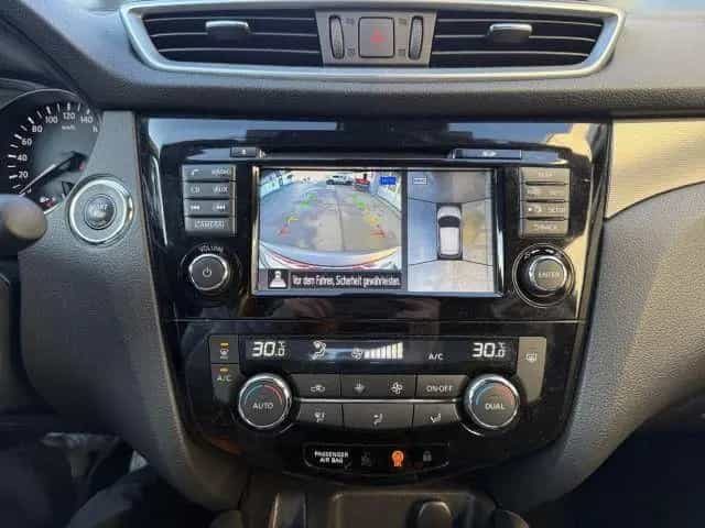 Nissan Qashqai N-Connecta,Navi,Klima,360°-Kam,PANO 01/2018-photo-9