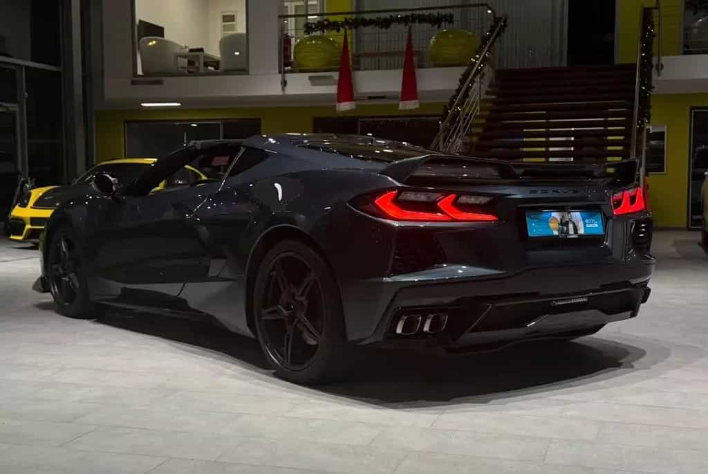 Corvette C8 Coupe Stingray 2LT Schalensitze*SBL*Targadach 08/2021-photo-2