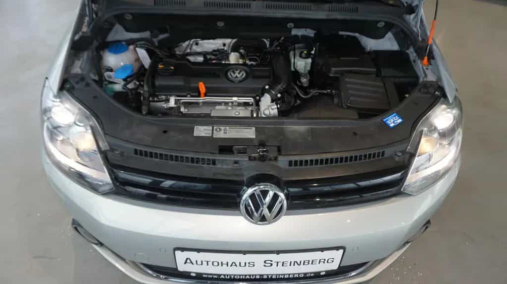 Volkswagen Golf VI Plus AUTOMATIK+NAVIGATION+BI XENON+AHK S 04/2012-photo-25